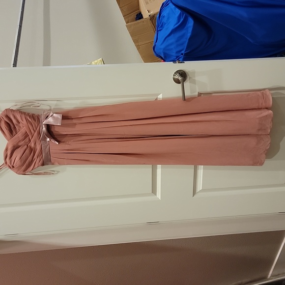 # 18. Formal Dress 👗 - Picture 4 of 15